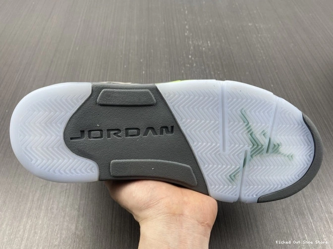 Kick Theory DM9014-003 Green Bean 5 (2022) Retro Jordan 0807